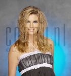 24-08-2004 Danielle Overgaag at studio in Amsterdam, by order of Televizier Magazine. august 24, 2004.

[keywords]Posed, Eyecontact, Smiling[/keywords]